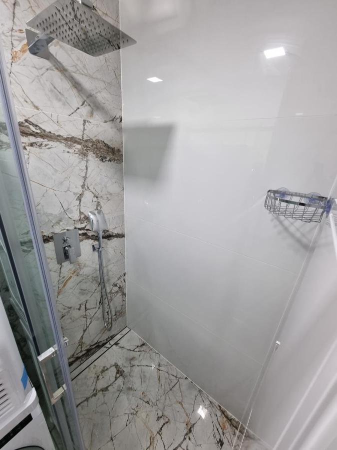 Alpha Apartman Малацки Екстер'єр фото
