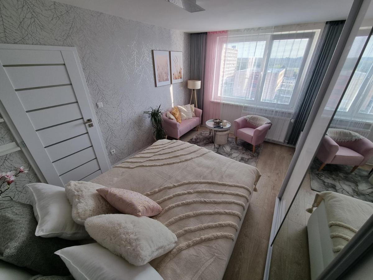 Alpha Apartman Малацки Екстер'єр фото